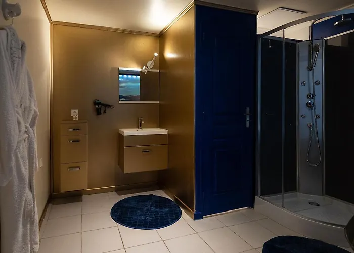 招待所 Hacienda La Demeure 圣弗洛朗