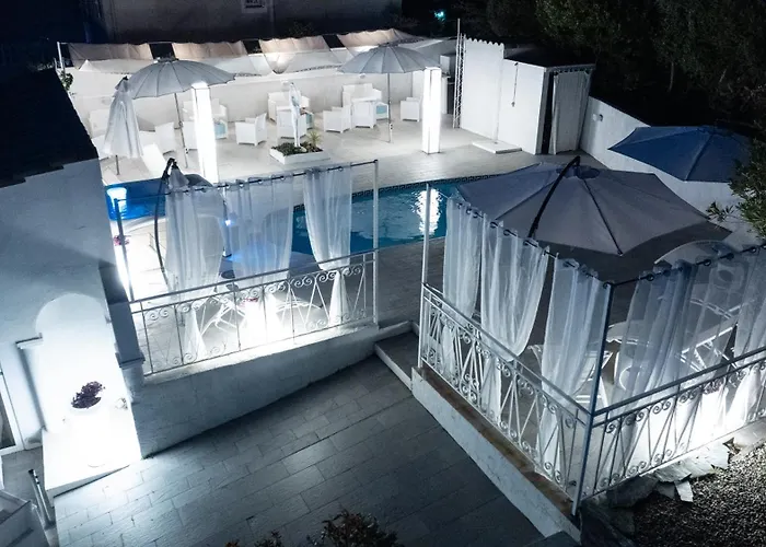 招待所 Hacienda La Demeure 4*