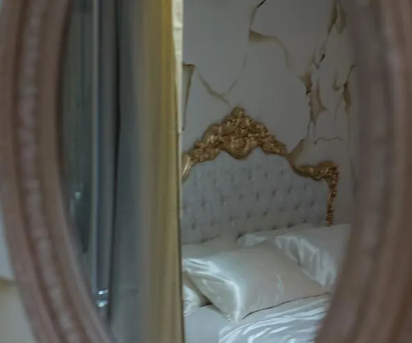 Hacienda La Demeure 招待所 4*