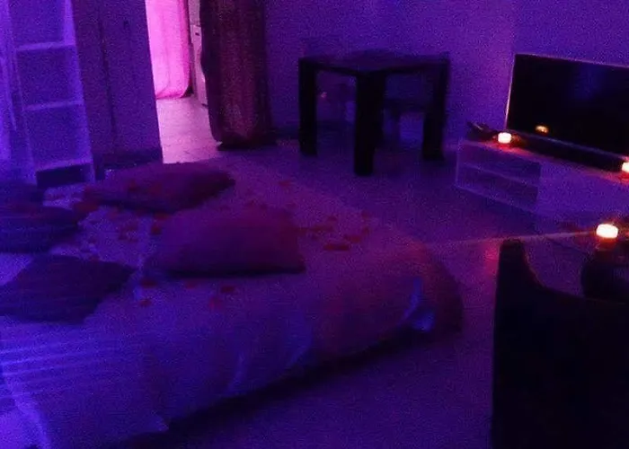 招待所 Hacienda La Demeure 圣弗洛朗