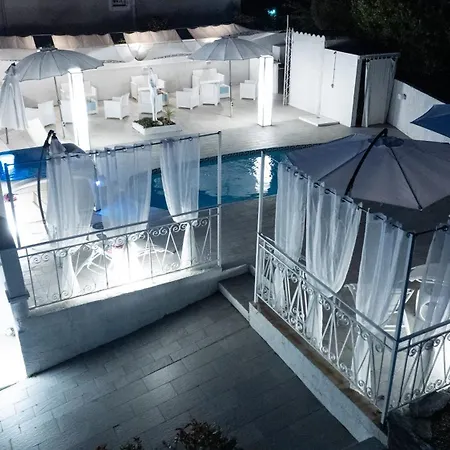 Pensionat Hacienda La Demeure 4*