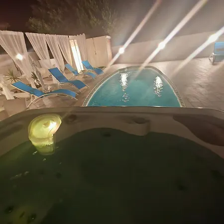 Hacienda La Demeure 4* Saint-Florent (Corsica)